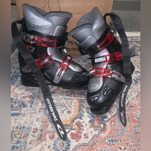 Dalbello V3 Black and Red Ski Boots